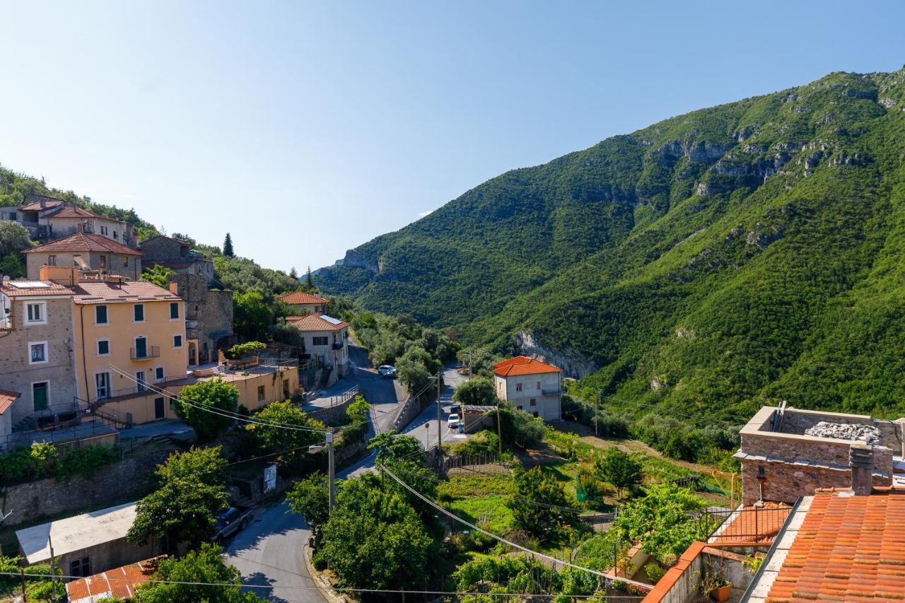 Arve Castelbianco - B&B E Appartamento Colletta エクステリア 写真