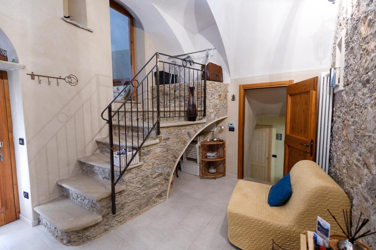 Arve Castelbianco - B&B E Appartamento Colletta エクステリア 写真