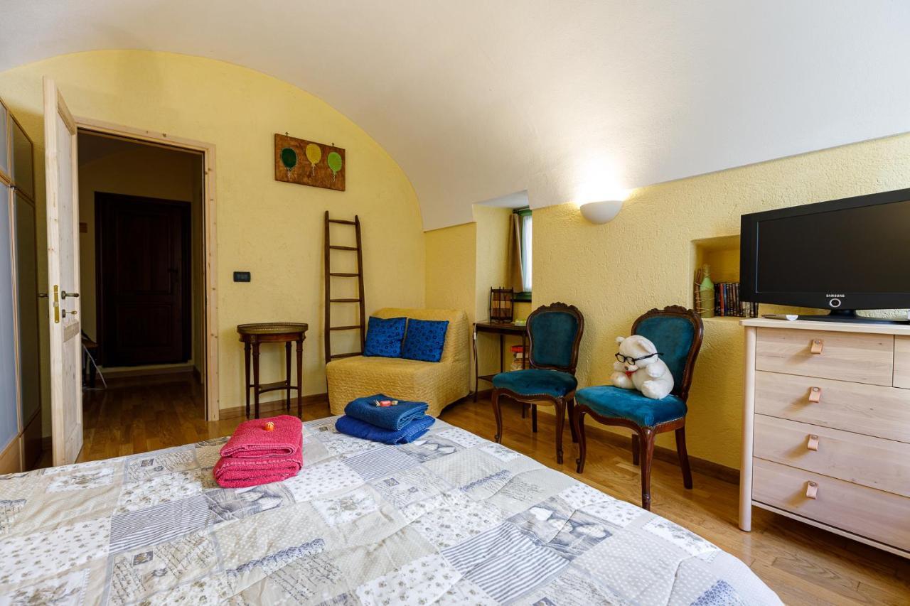 Arve Castelbianco - B&B E Appartamento Colletta エクステリア 写真