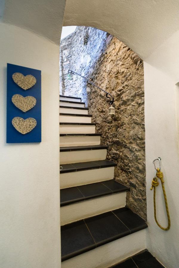 Arve Castelbianco - B&B E Appartamento Colletta エクステリア 写真