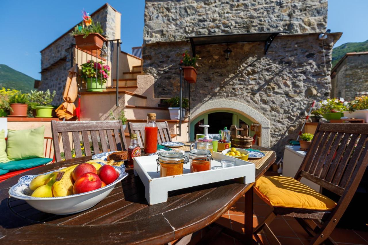 Arve Castelbianco - B&B E Appartamento Colletta エクステリア 写真