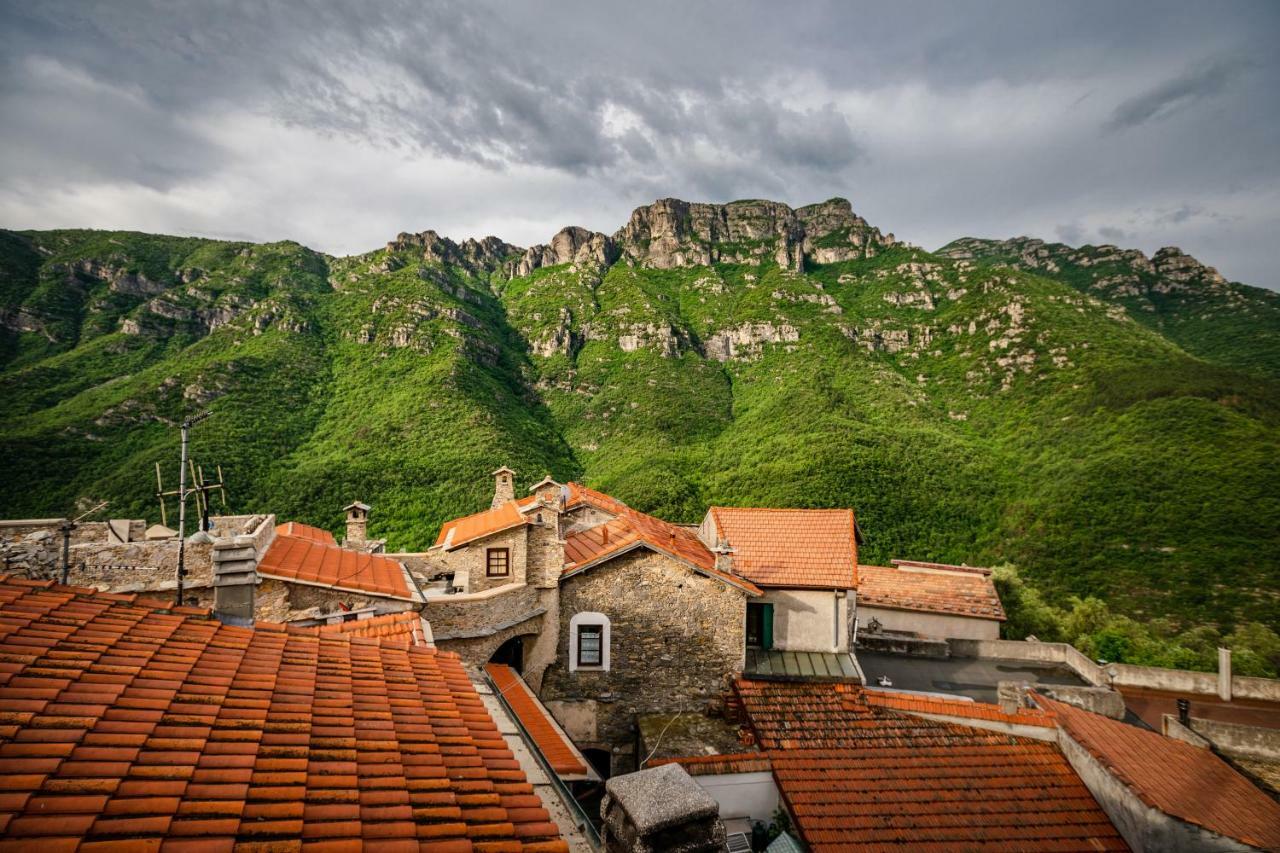 Arve Castelbianco - B&B E Appartamento Colletta エクステリア 写真